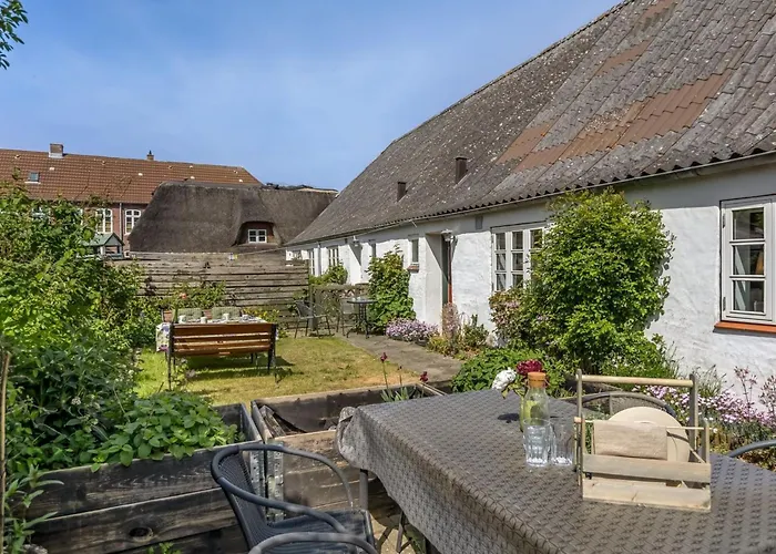 Spase - 23km From The Sea By Interhome Lejlighed Højer